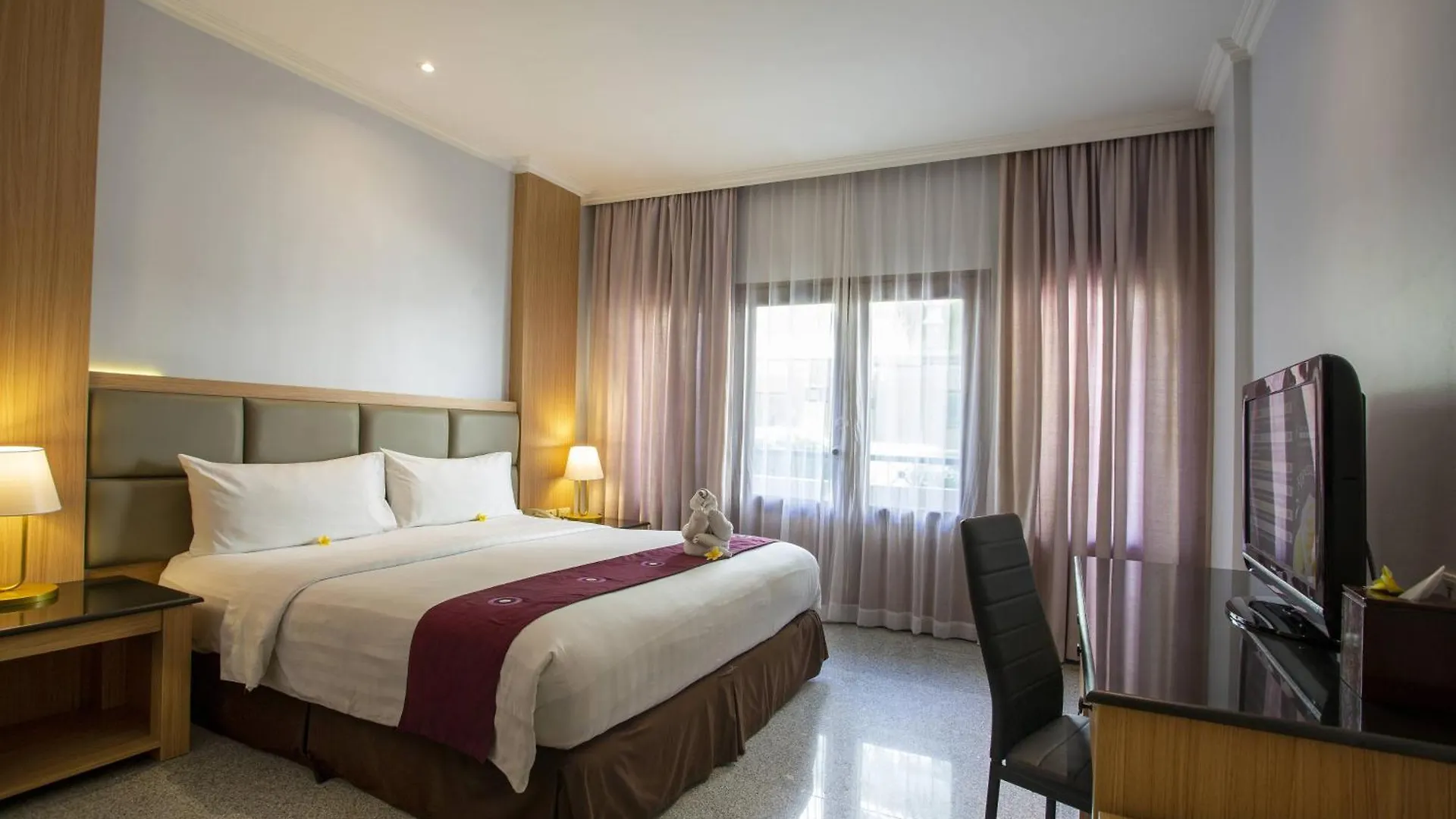 Famous Hotel Kuta Formerly Permata Kuta Hotel  Kuta (Bali)
