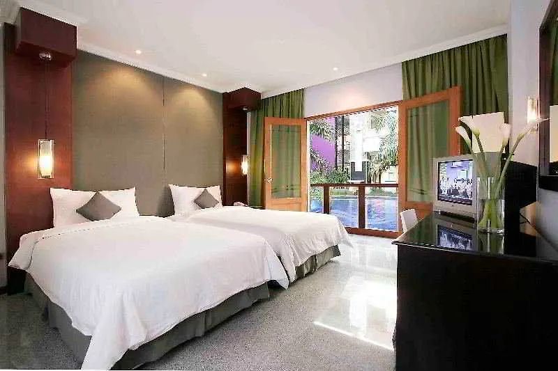 Famous Hotel Kuta Formerly Permata Kuta Hotel 4*, Kuta (Bali) Indonesia